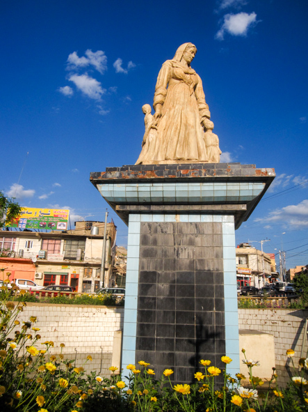 Statue in Dohuk, Iraq